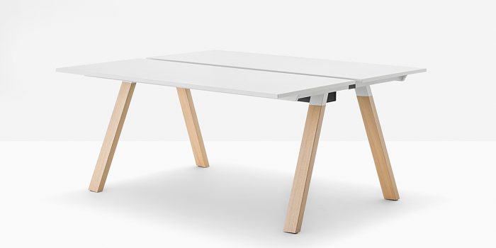 2 person desk with wood legs