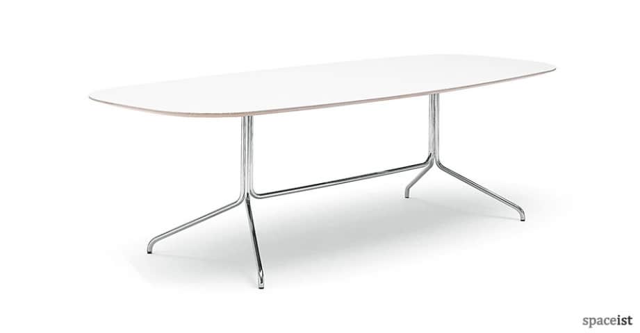 Spaceist-Bond-8-person-white-table.jpg