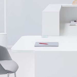 A-white-reception-desk-can-be-a-wonderful-addition-for-any-reception-area A white reception desk can be a wonderful addition for any reception area
