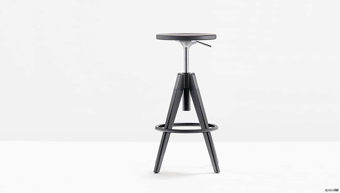 Stool in Black with Round Seat