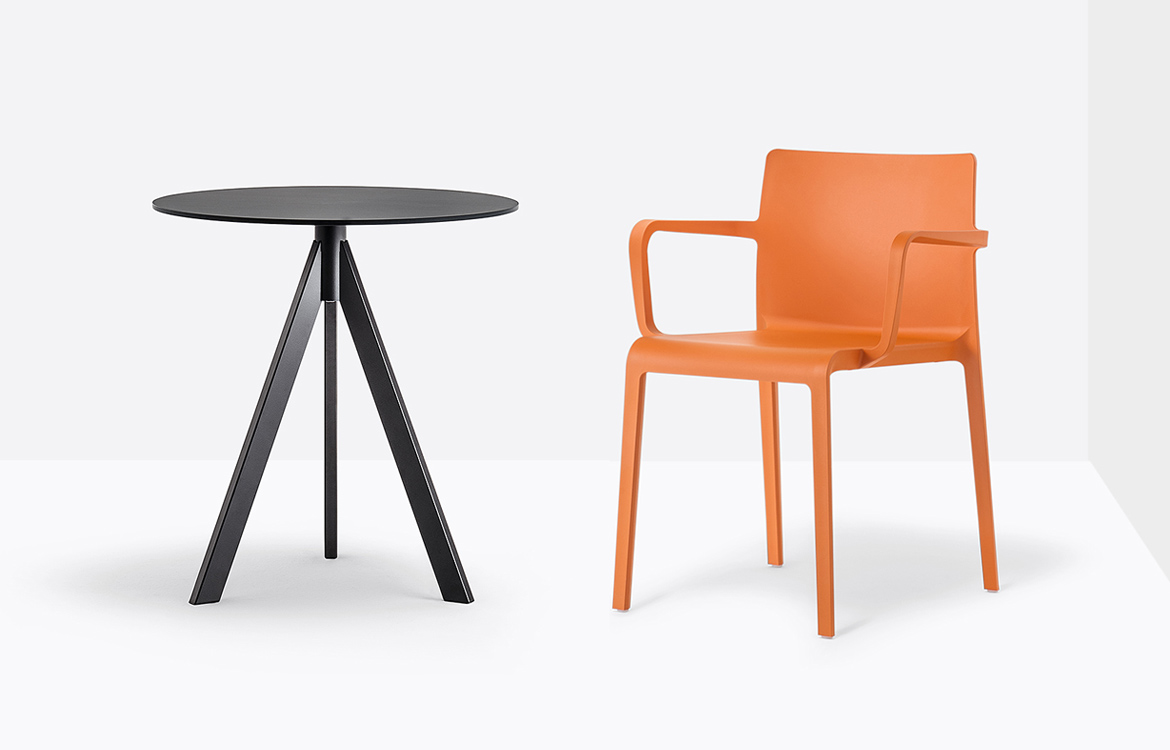 Arki black industrial cafe table with orange chair