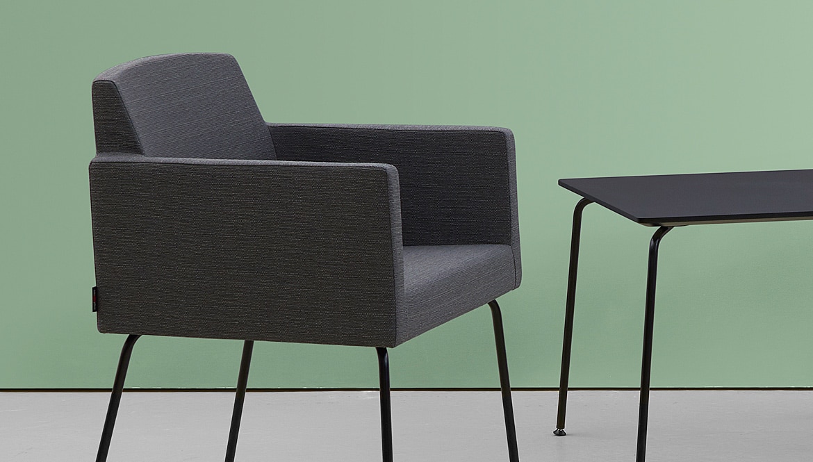 Black Tub Chair
