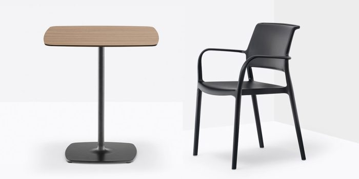 Black cafe table and chair