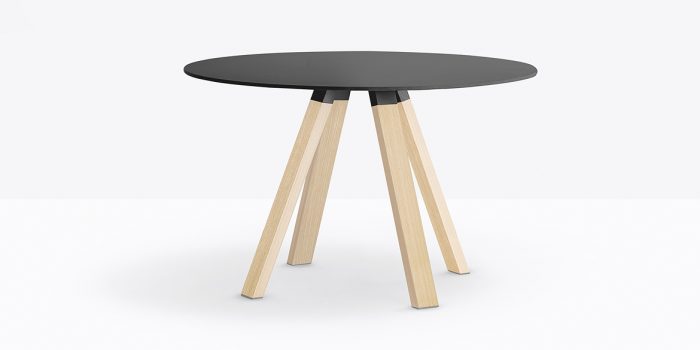 Black canteen table wood legs