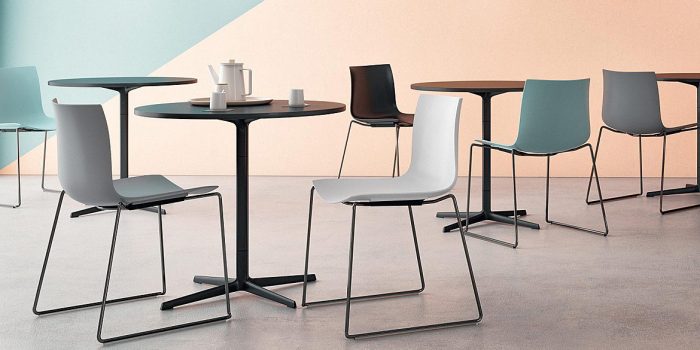 Catifa white canteen chair