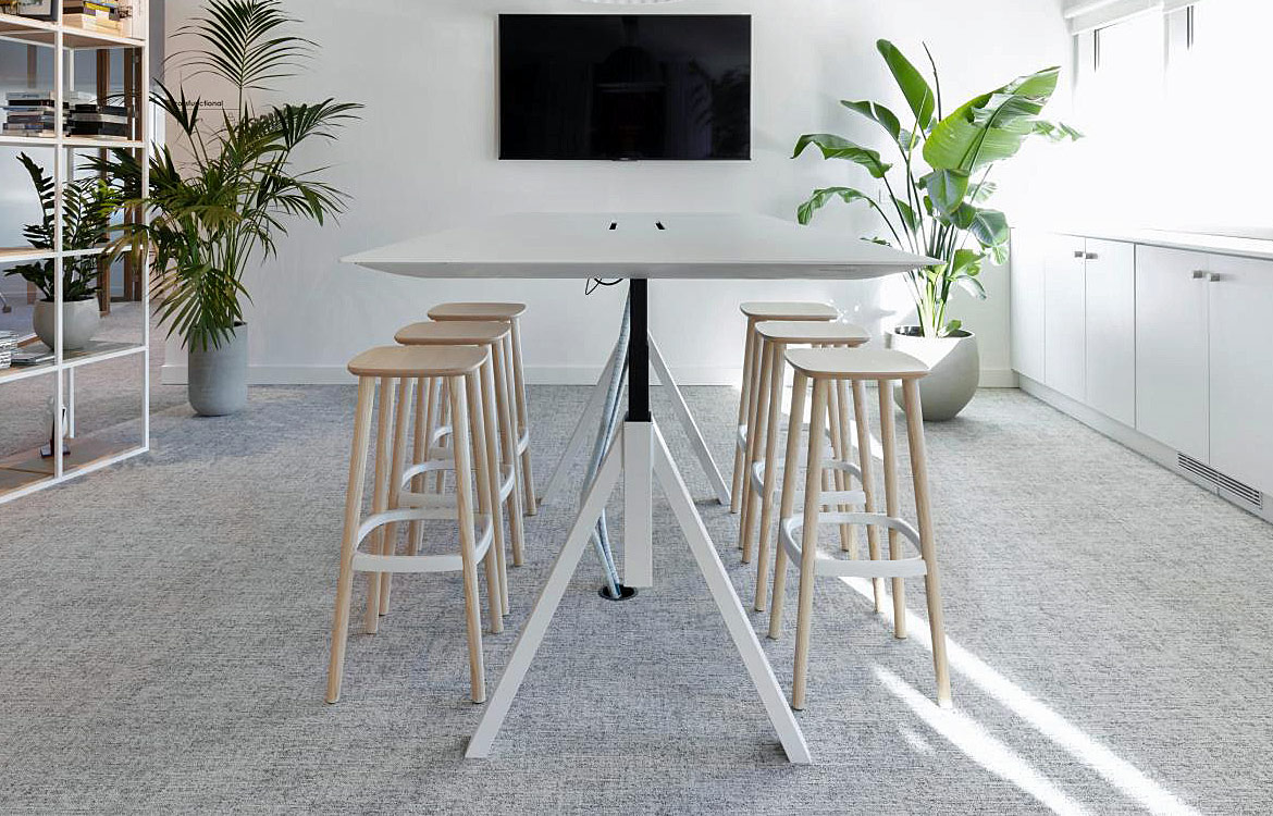 Commercial height adjustable meeting table with stools