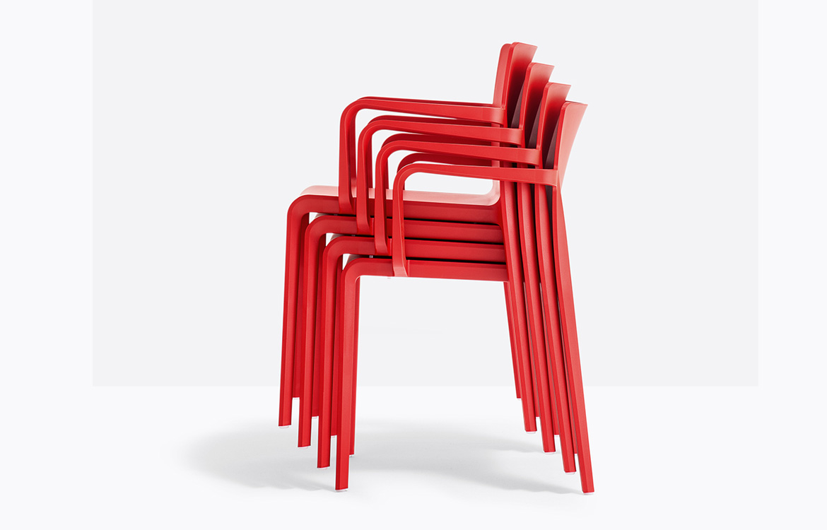 Commercial stacking chair