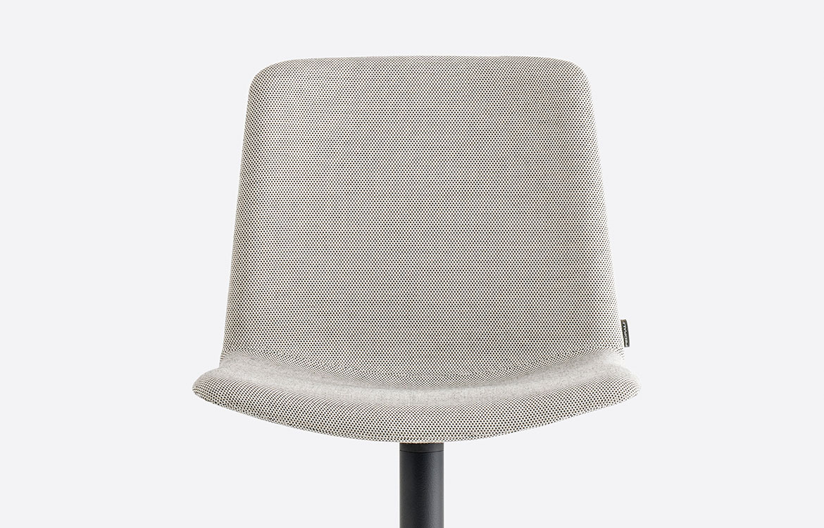 Commercial swivel meeting cream