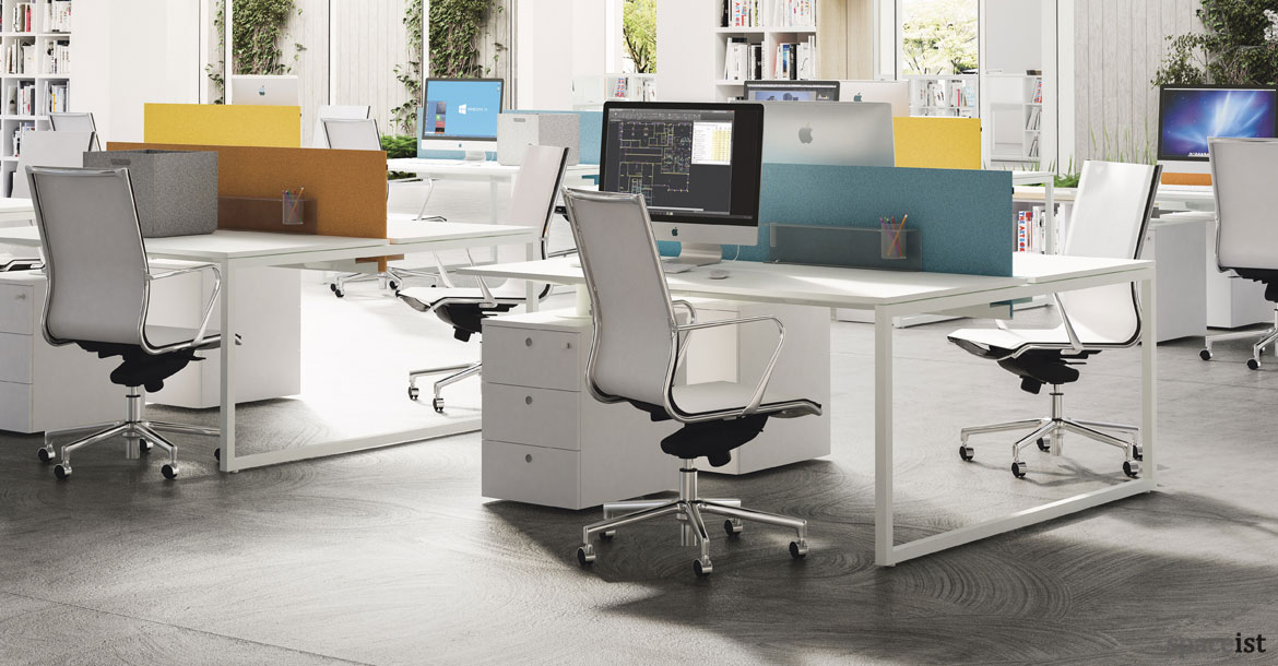 Frame desk with colourful dividing screens