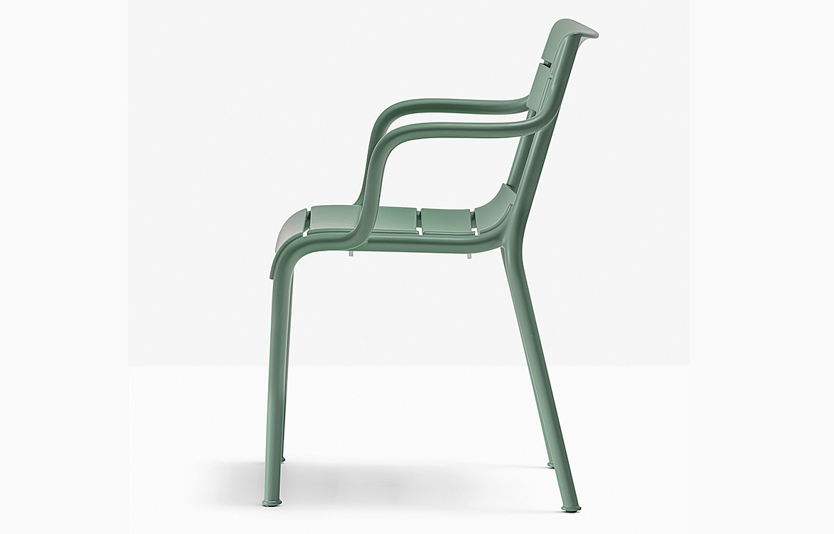 Green stacking chair