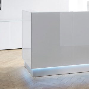 How-do-I-choose-a-reception-desk How do I choose a reception desk?