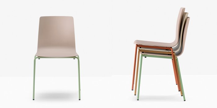 Inga recycled plastic canteen chair