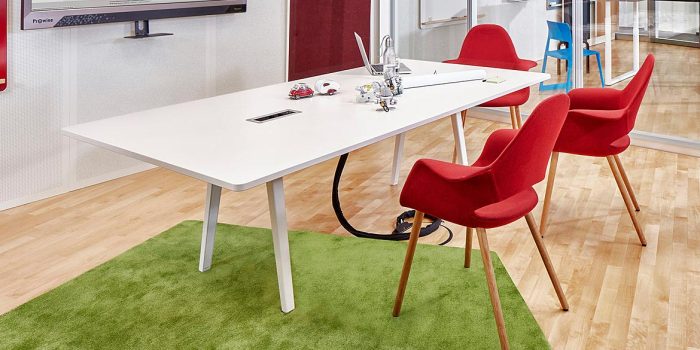 8 Person Meeting Table