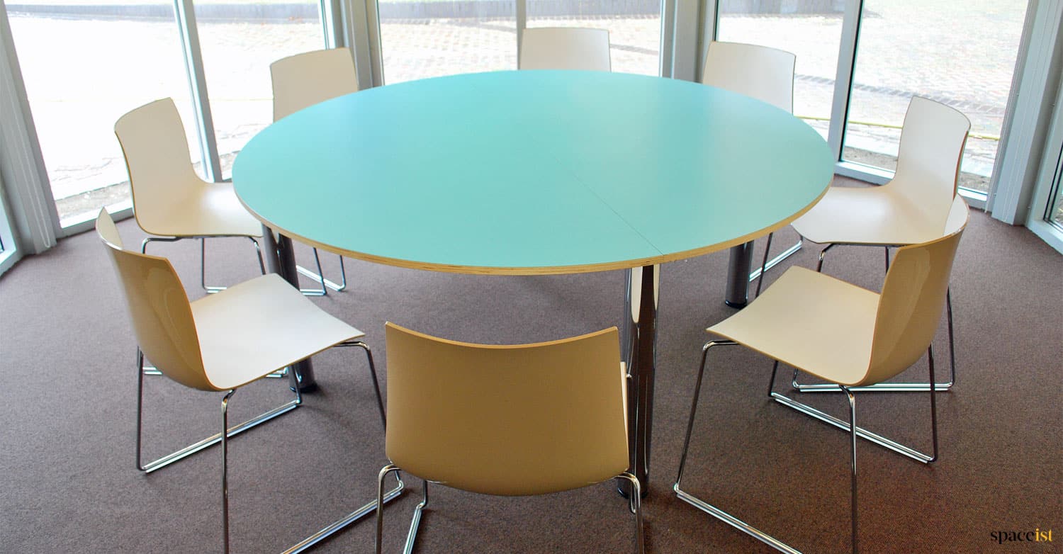 large round canteen table