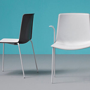 Lightweight chairs for cafes