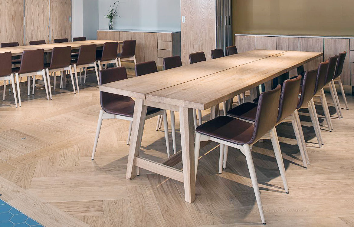 Pedrali Malmo light wood chair with leather seat