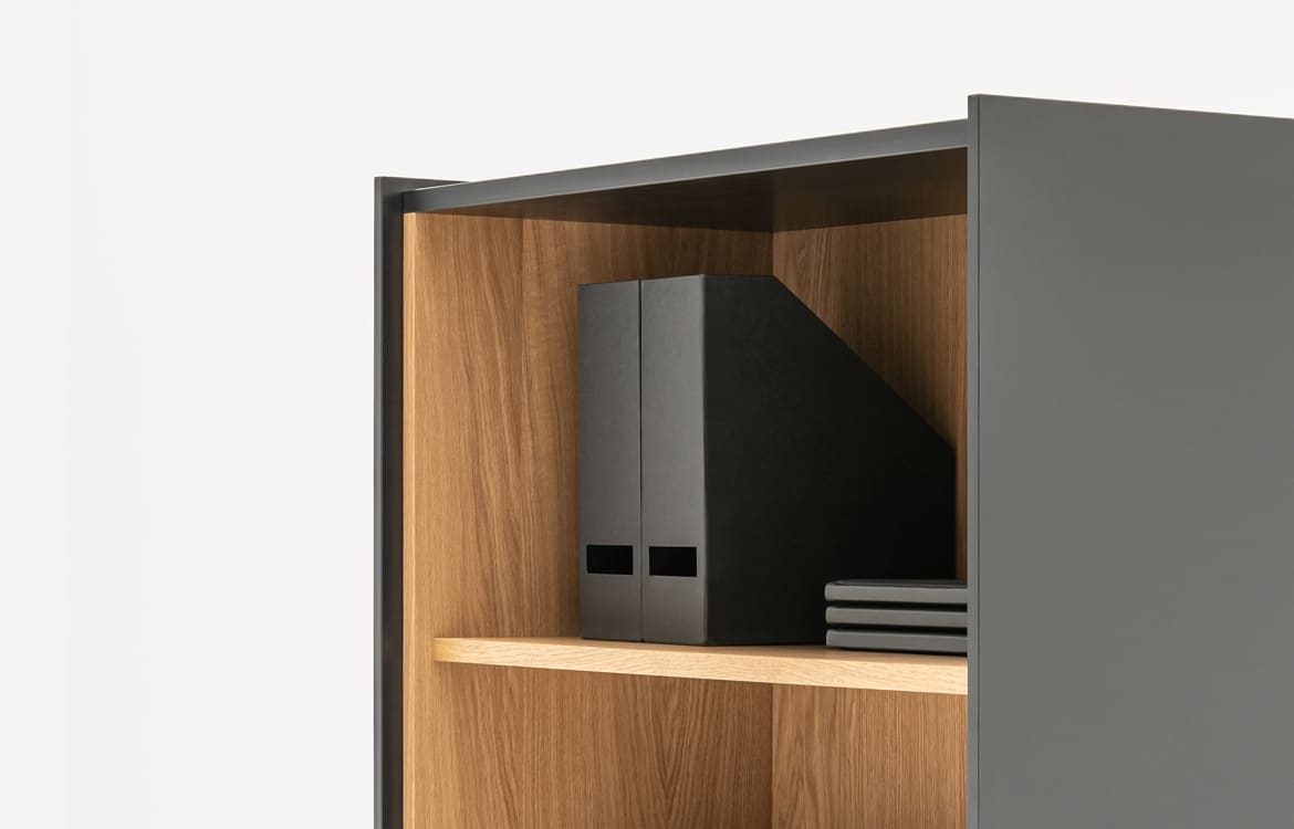 Oak wood cabinet