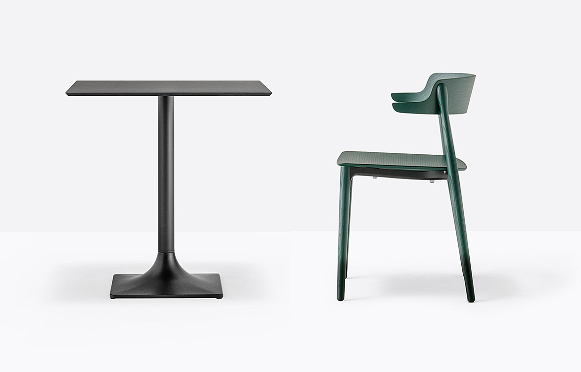 Pedrlai Dream black cafe table