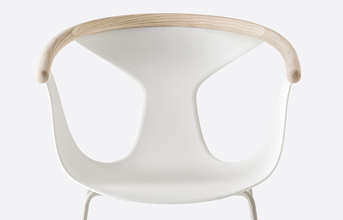 White Fox chair