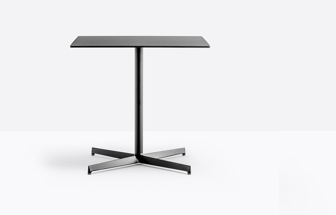 Pedrali black Laja table