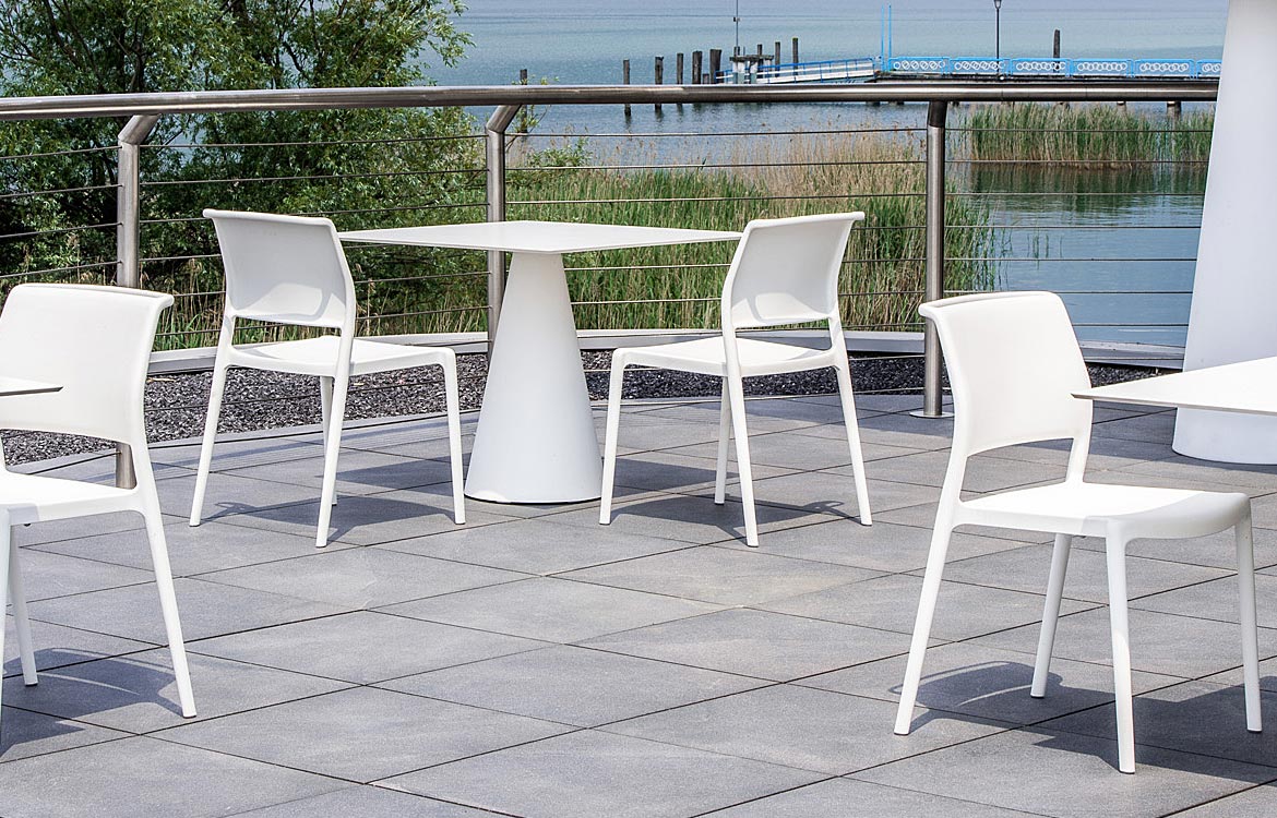Pedrali Ara white cafe chair