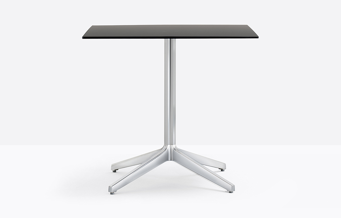 Pedrali Ypsilon 4 polished base cafe table