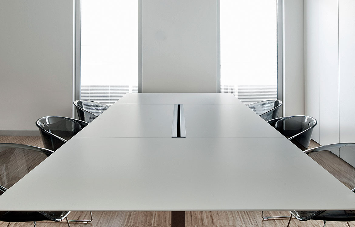 Plano commercial table with cable slot
