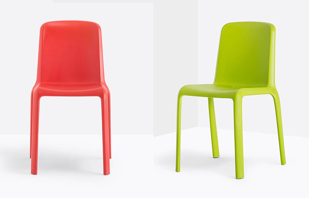 Outdoor cafe chair