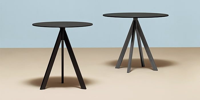 Round Cafe Tables