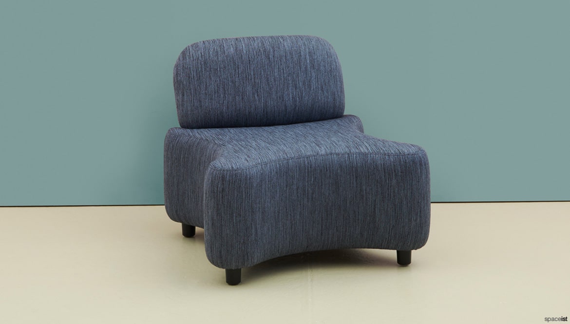 X shaped chair