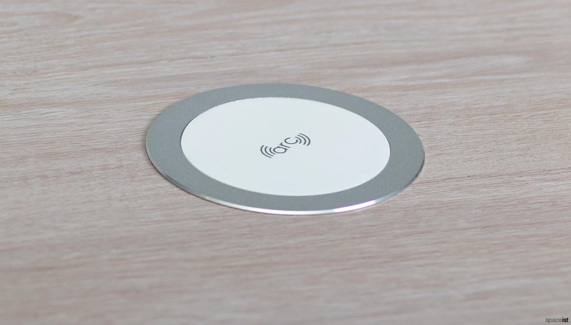 Wireless charger for iphone