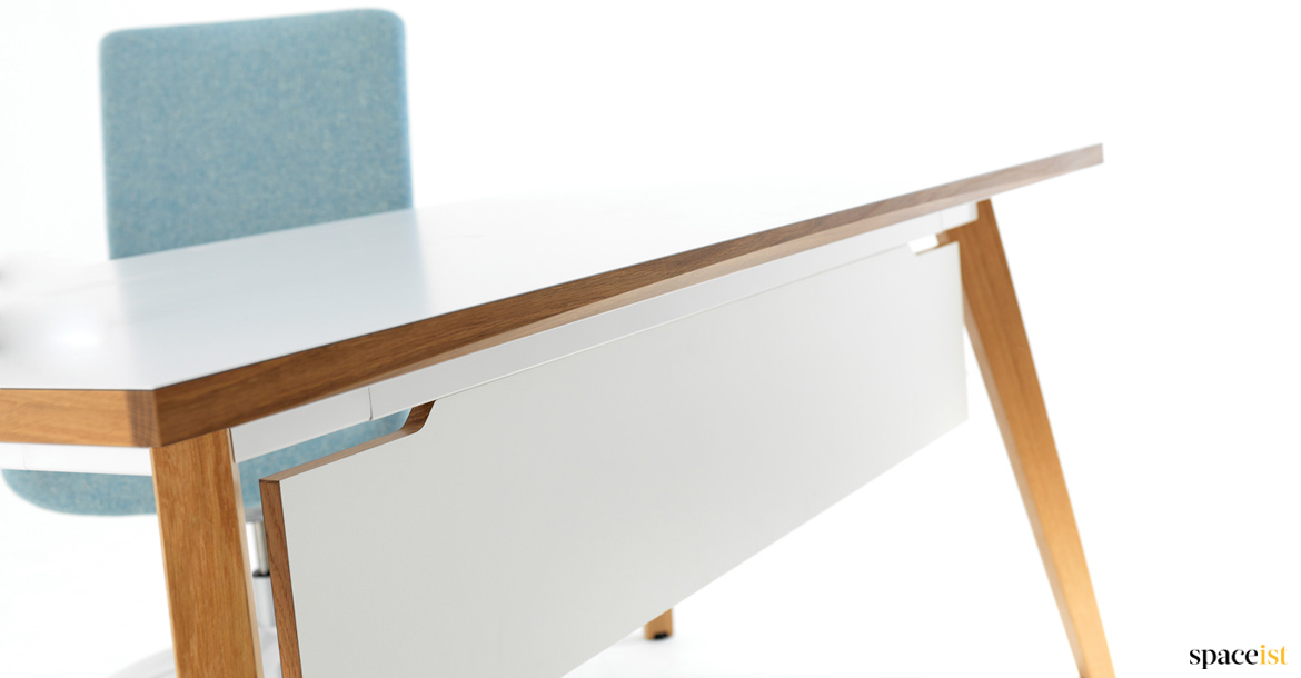 Executive range white and oak - Art