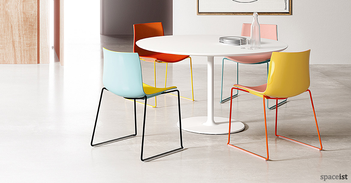 Catifa46 brightly coloured meeting room chair