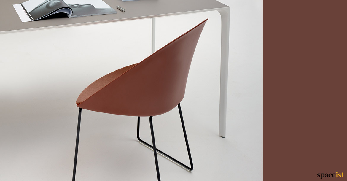 Brown meeting chair with table