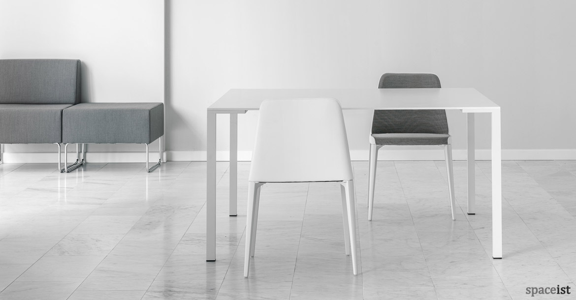 Laja white leather and grey meeting chair