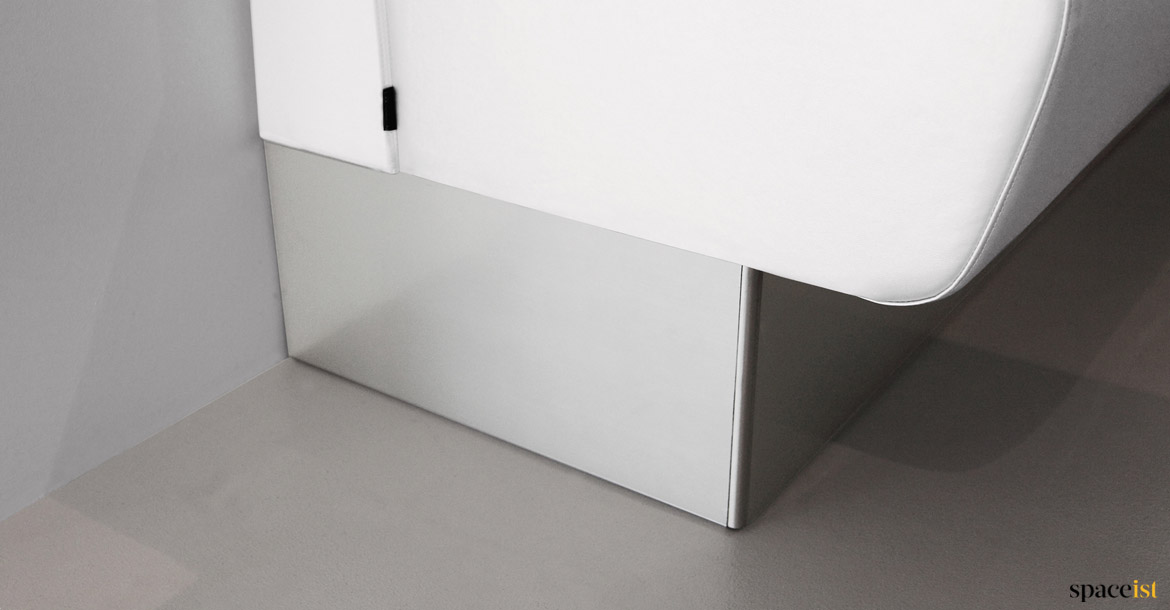 Banquette brushed steel foot plate