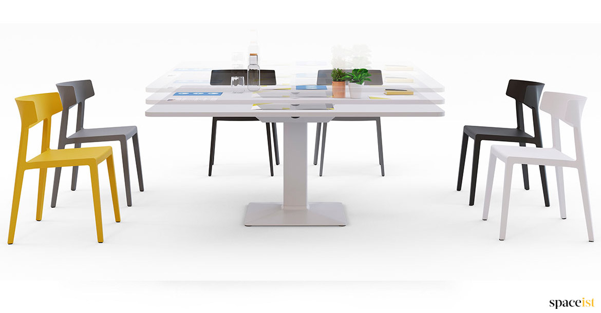 Height adjustable 8 person table