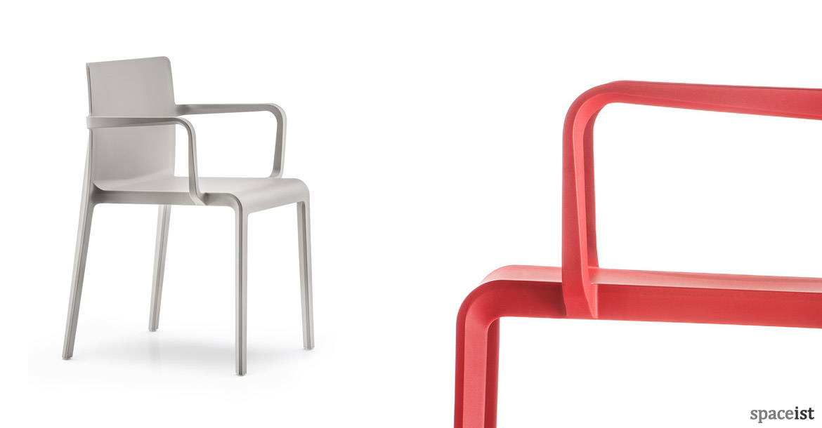 Volt beige and red meeting chair
