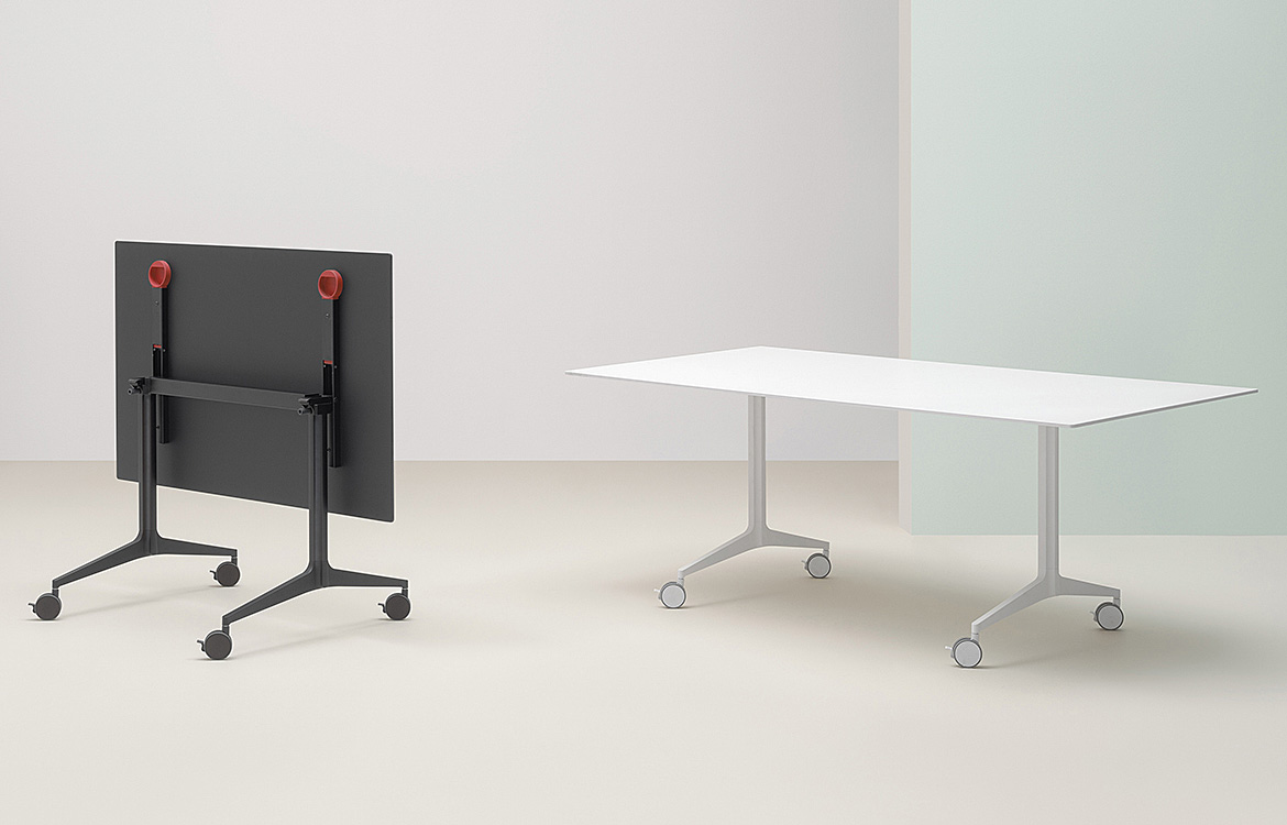 White folding table to seat 8 people