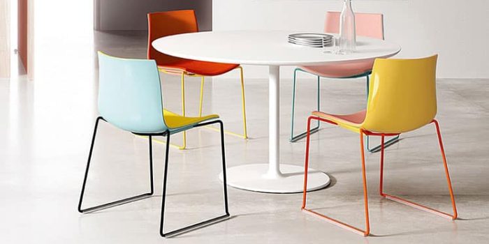 Stackable meeting chairs