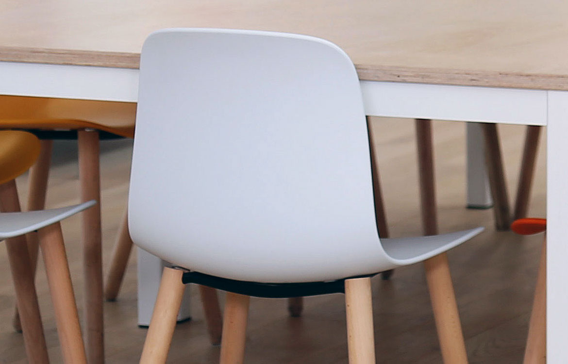 Study chair with wood legs