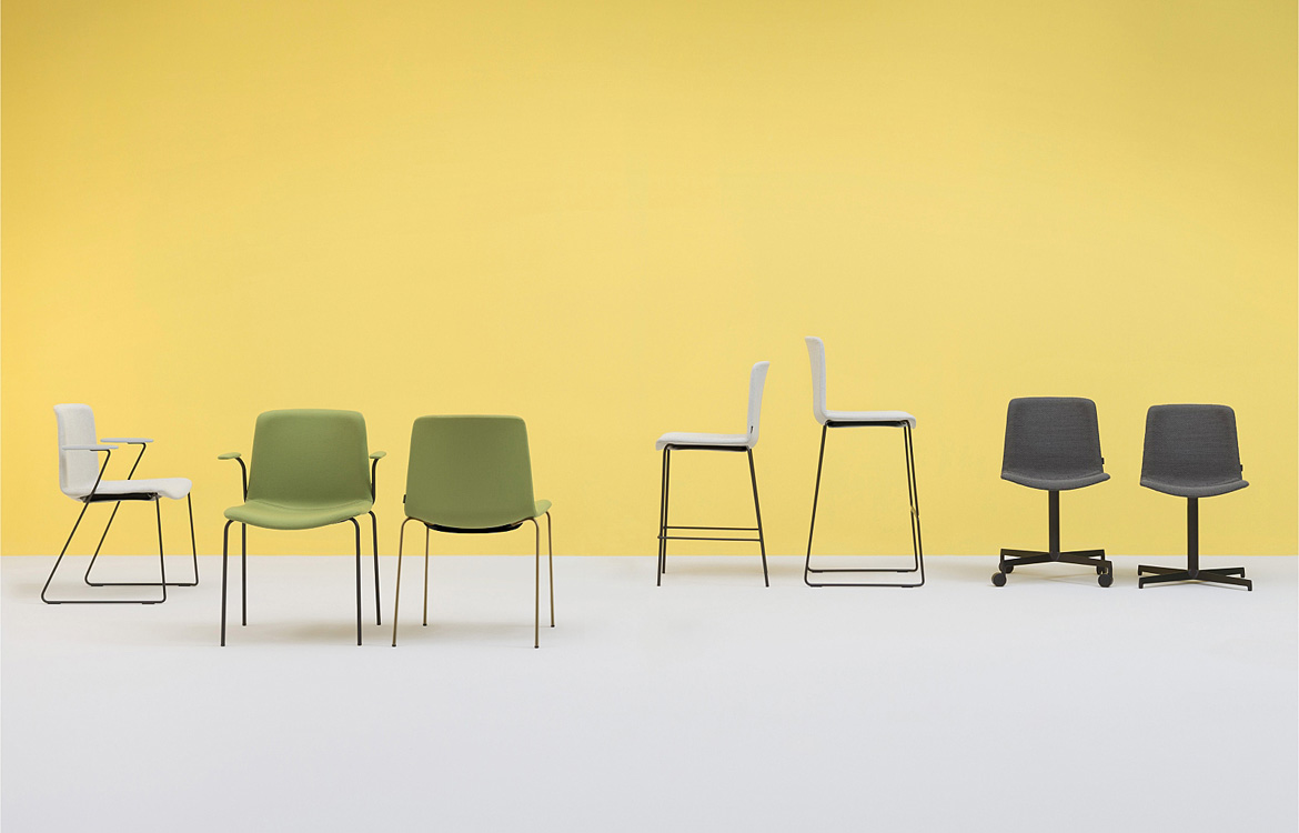 Tweet commercial chair range