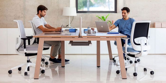 Oak Style 4 Person Desk