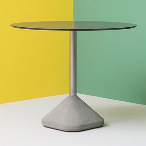 What Types of Cafe Tables are Available?