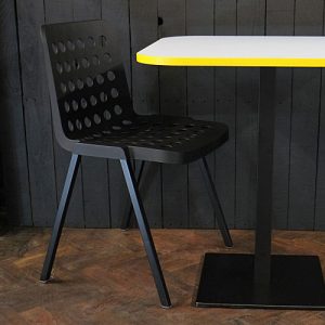 What are some creative ways to maximise seating in a small cafe or restaurant?