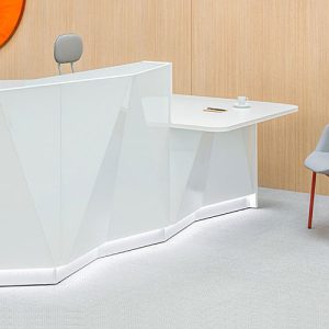 When it comes to reception desks for salons