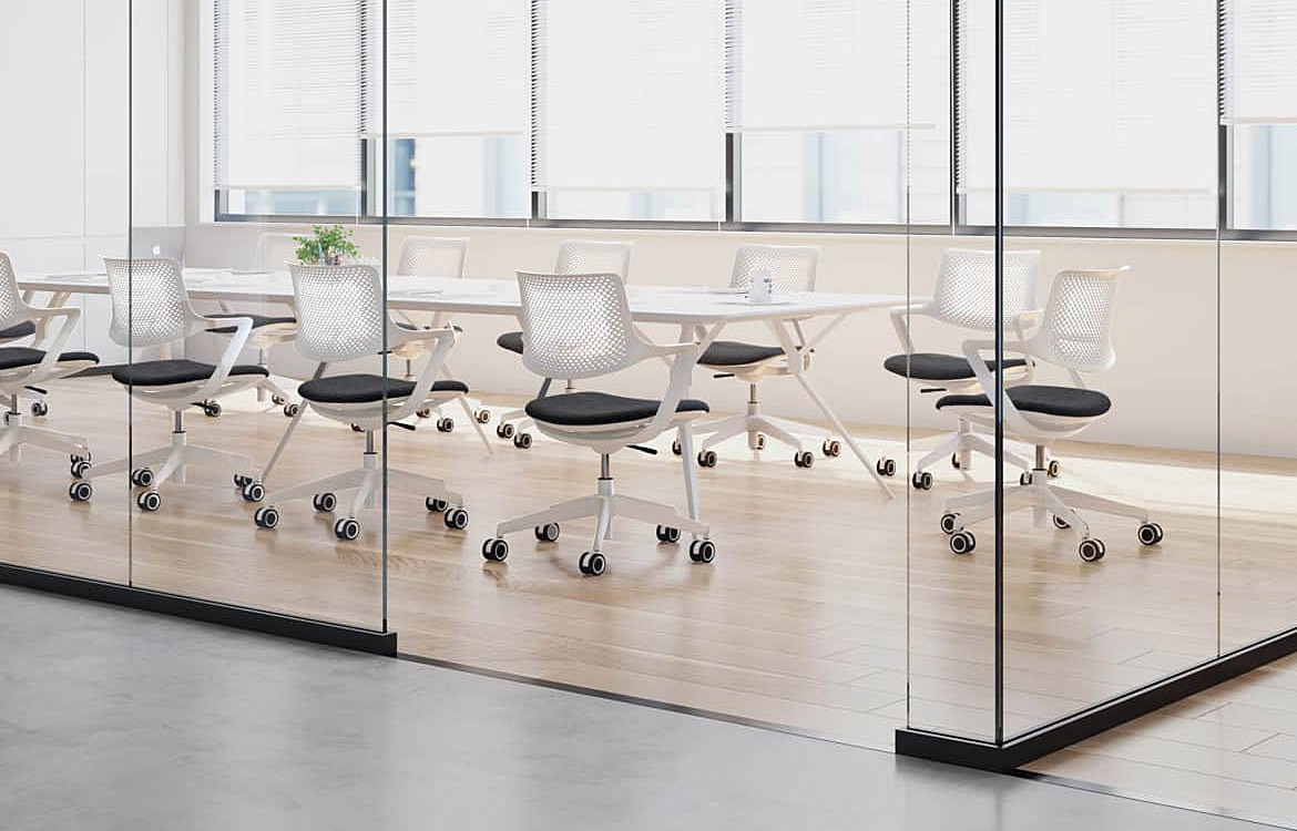 Amma white meeting chair and white table