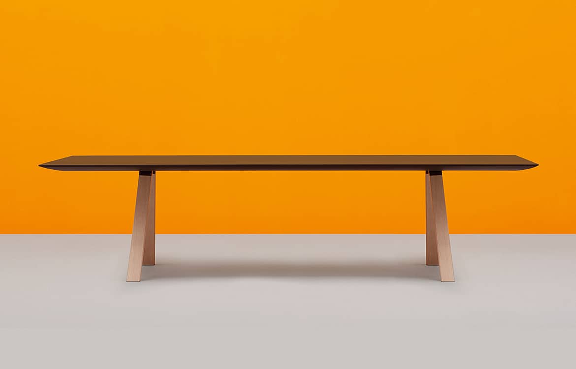 black table with oak wood legs