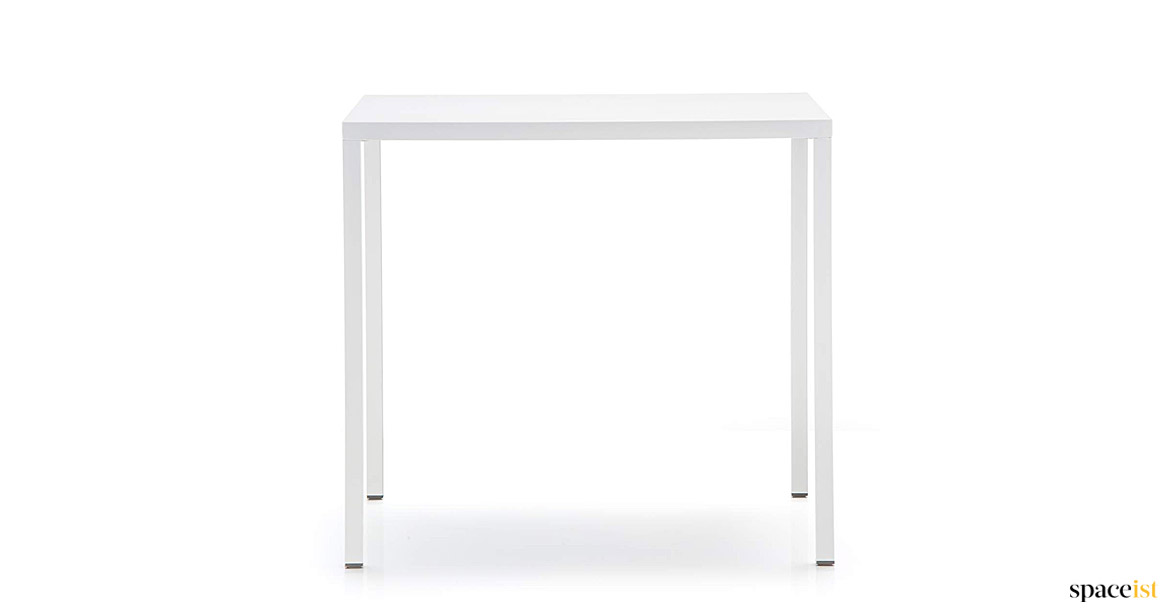 White table to seat 2