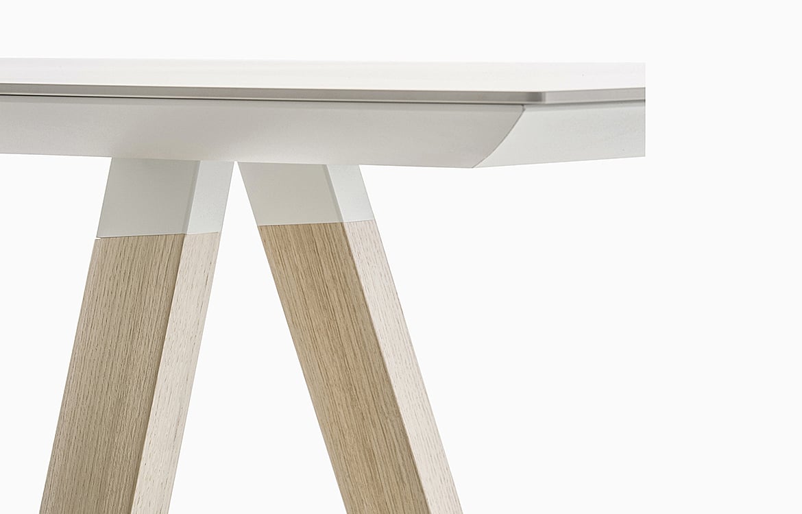 Table with oak legs